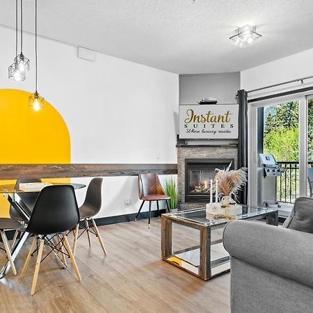 The Mountaineer By Instantsuites Pool & Hottub Canmore Exteriör bild