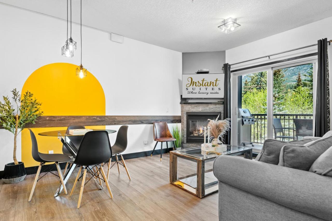 The Mountaineer By Instantsuites Pool & Hottub Canmore Exteriör bild