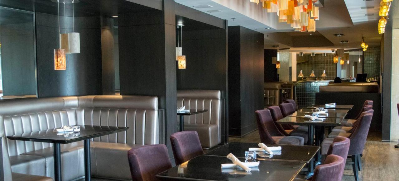 The Mountaineer By Instantsuites Pool & Hottub Canmore Exteriör bild